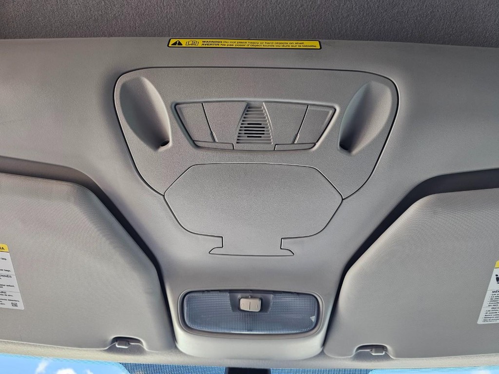 Ford Transit Connect Van Vehicle Full-screen Gallery Image 28