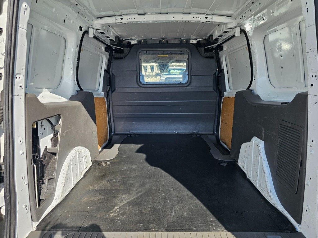Ford Transit Connect Van Vehicle Full-screen Gallery Image 33