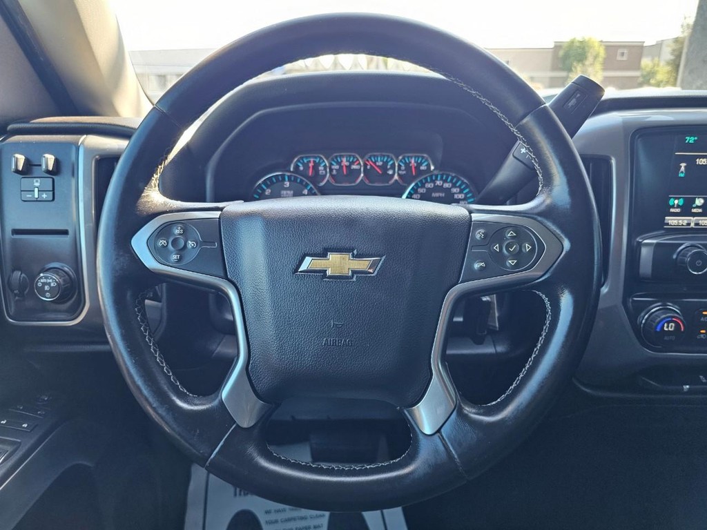 Chevrolet Silverado 1500 Vehicle Full-screen Gallery Image 25