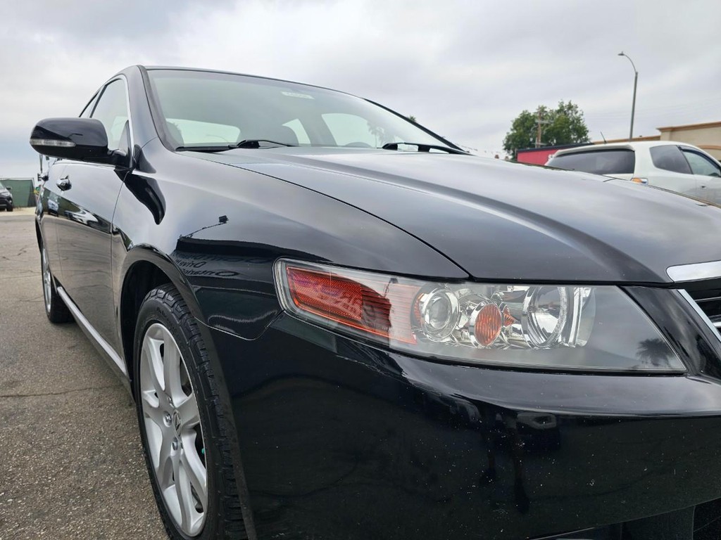 Acura TSX Vehicle Full-screen Gallery Image 10