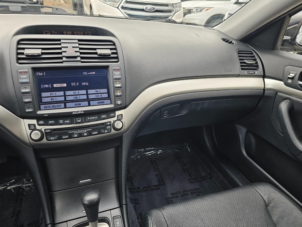 Acura TSX Vehicle Full-screen Gallery Image 30