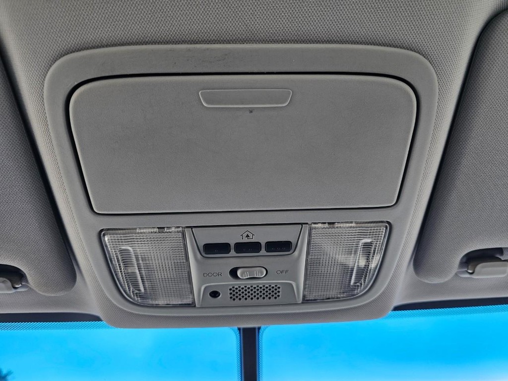 Acura TSX Vehicle Full-screen Gallery Image 32