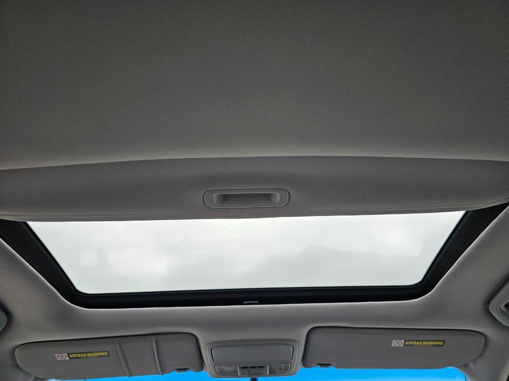 Acura TSX Vehicle Full-screen Gallery Image 33