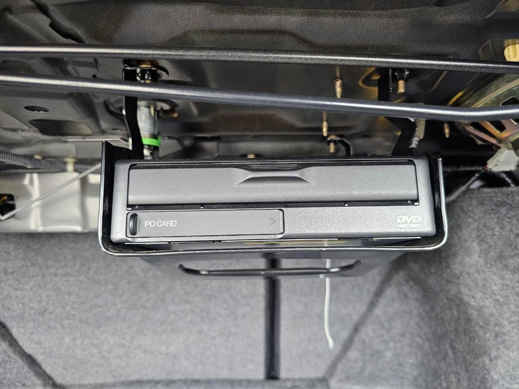 Acura TSX Vehicle Full-screen Gallery Image 35