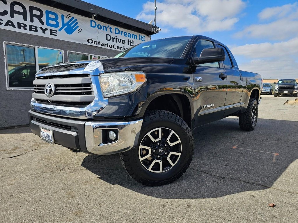 Toyota Tundra 2WD Truck Vehicle Full-screen Gallery Image 2