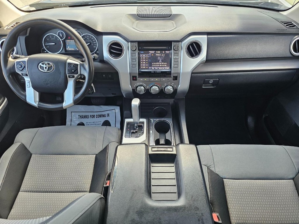 Toyota Tundra 2WD Truck Vehicle Full-screen Gallery Image 29