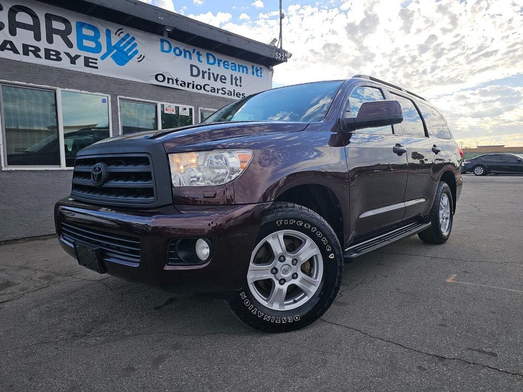 Toyota Sequoia Vehicle Full-screen Gallery Image 02