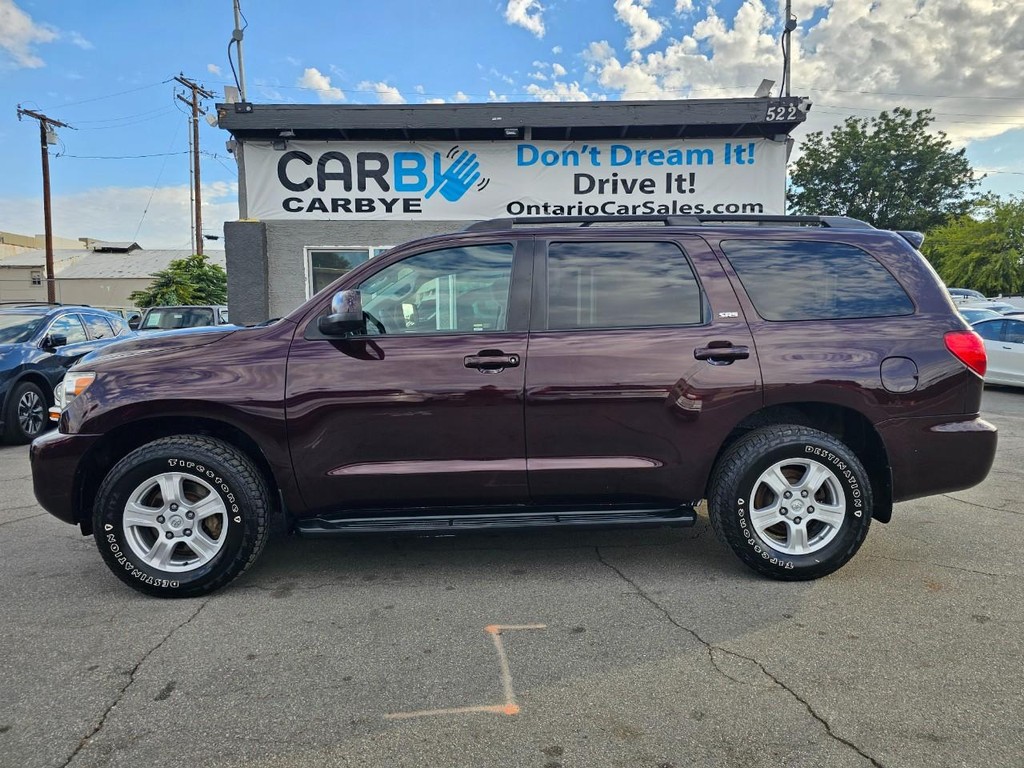 Toyota Sequoia Vehicle Full-screen Gallery Image 03