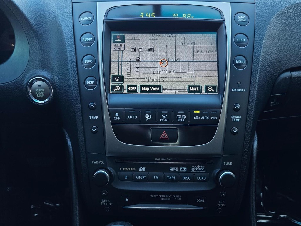 Lexus GS 300 Vehicle Full-screen Gallery Image 24