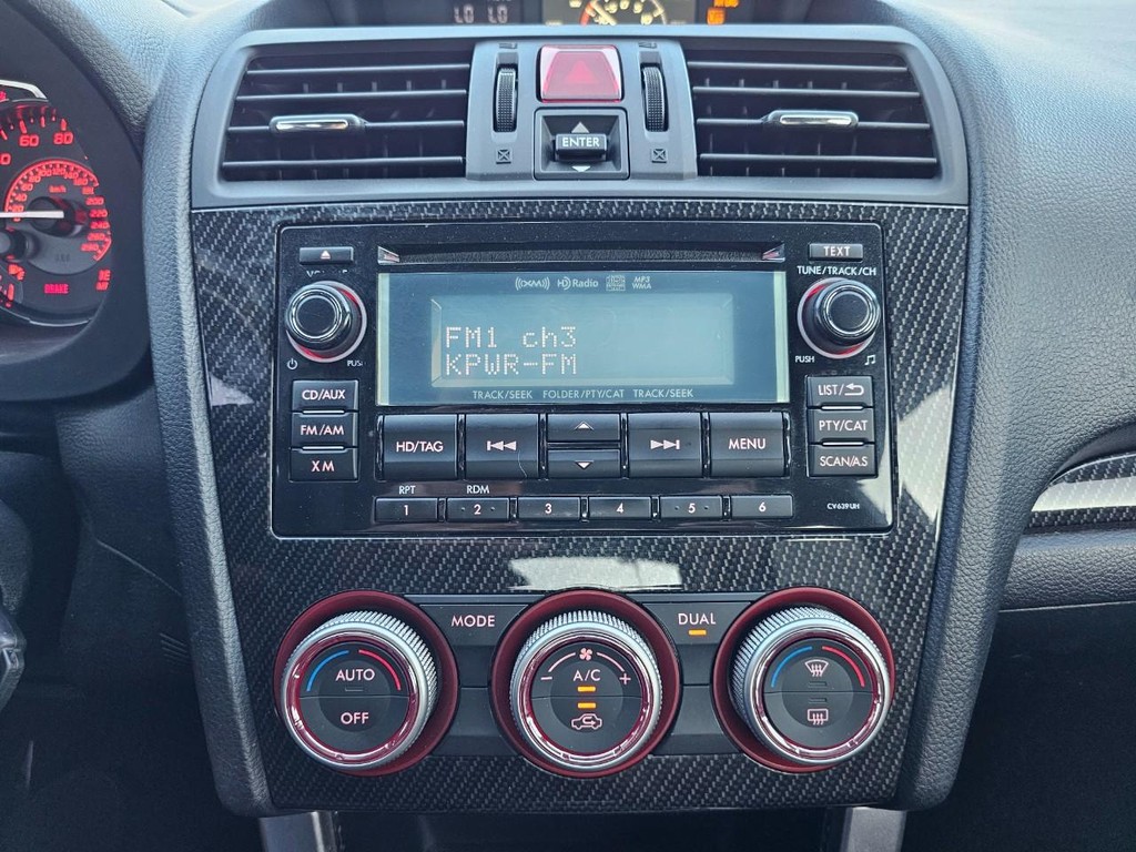 Subaru WRX STI Vehicle Full-screen Gallery Image 27