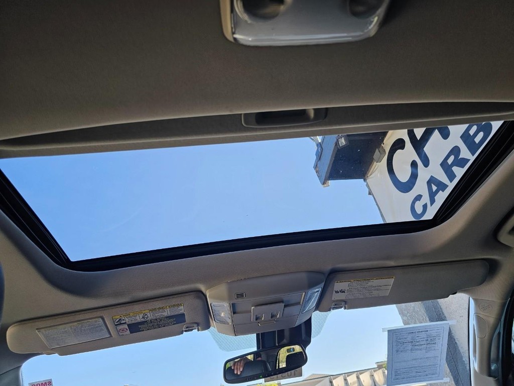 Toyota Tundra 4WD Vehicle Full-screen Gallery Image 41