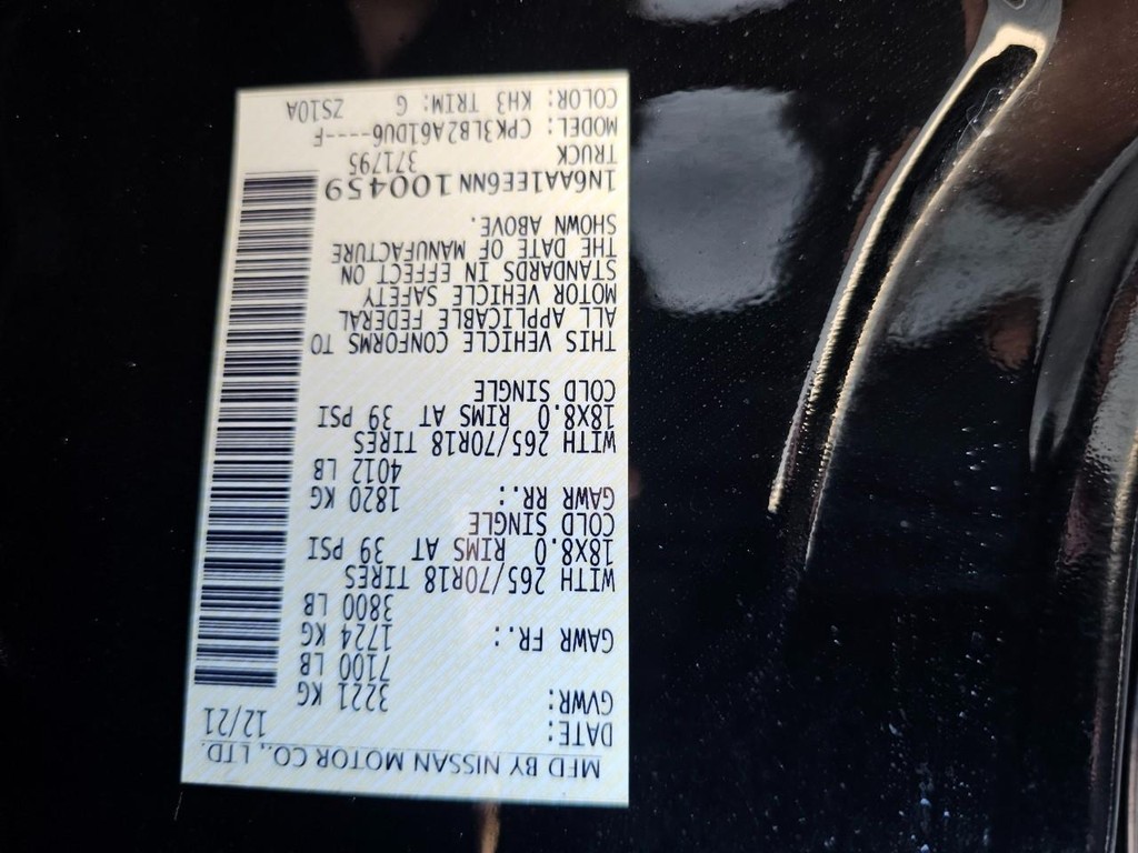 Nissan Titan Vehicle Full-screen Gallery Image 42