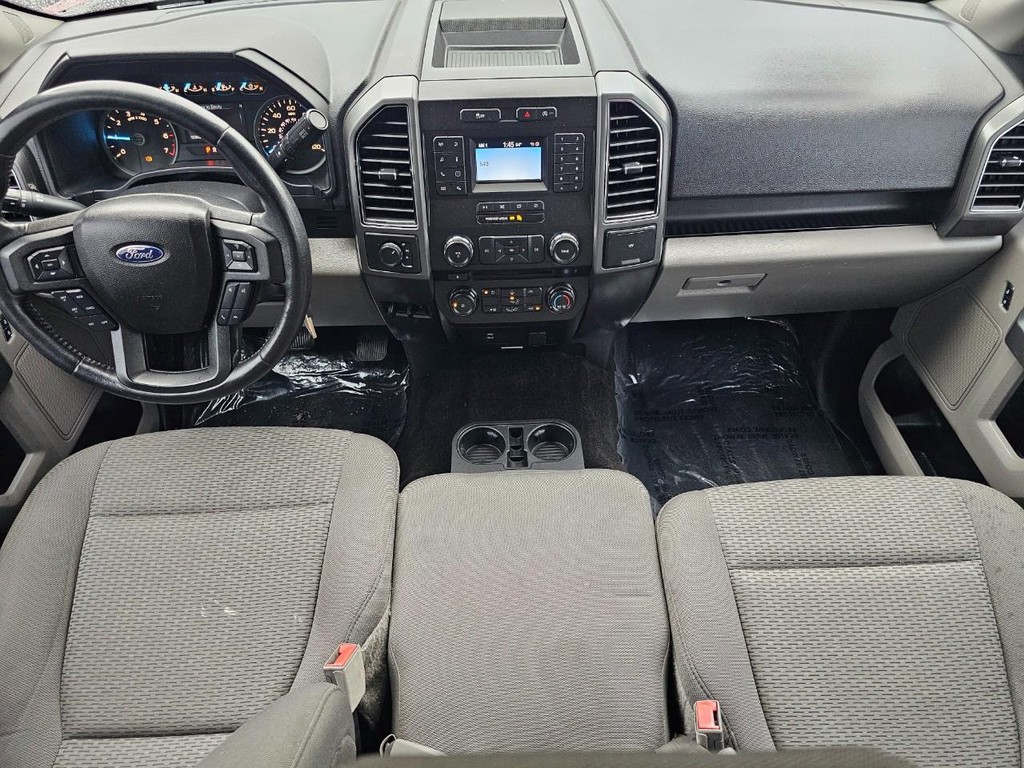 Ford F-150 Vehicle Full-screen Gallery Image 33