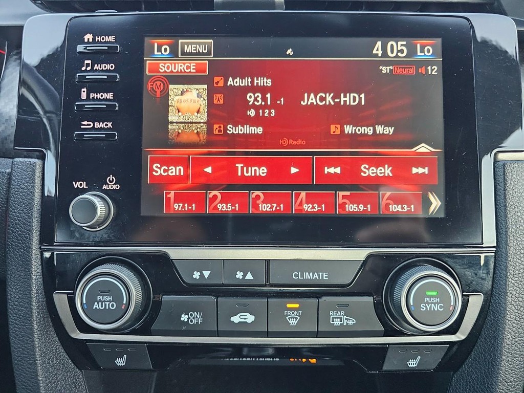 Honda Civic Si Coupe Vehicle Full-screen Gallery Image 25