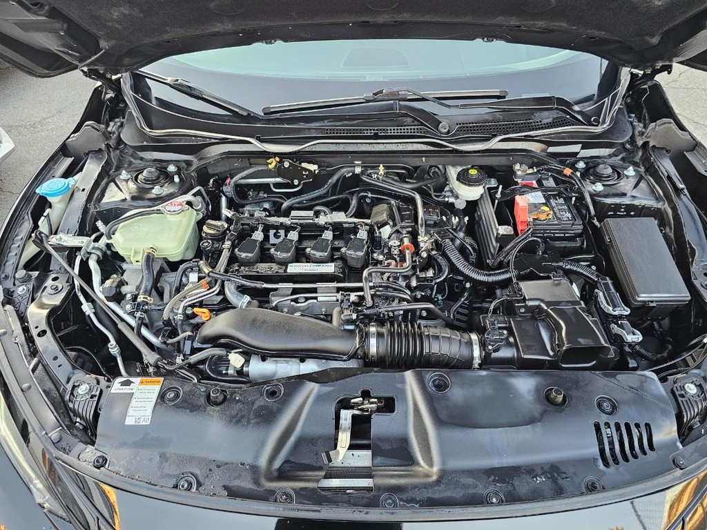 Honda Civic Si Coupe Vehicle Full-screen Gallery Image 37