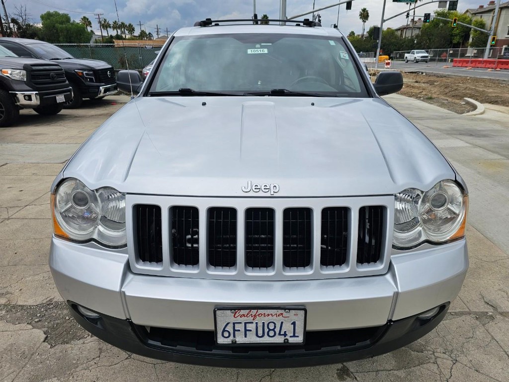Jeep Grand Cherokee Vehicle Full-screen Gallery Image 9
