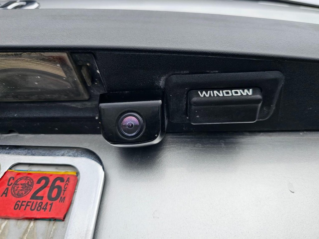 Jeep Grand Cherokee Vehicle Full-screen Gallery Image 38