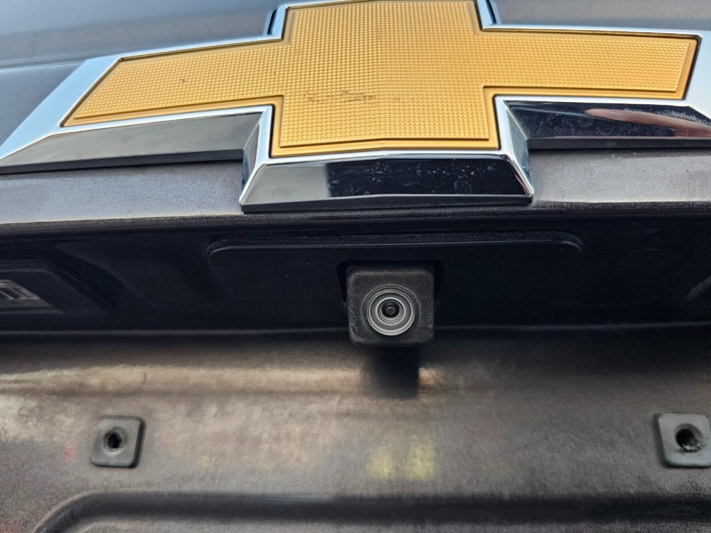 Chevrolet Tahoe Vehicle Full-screen Gallery Image 15