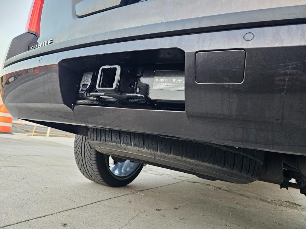 Chevrolet Tahoe Vehicle Full-screen Gallery Image 16