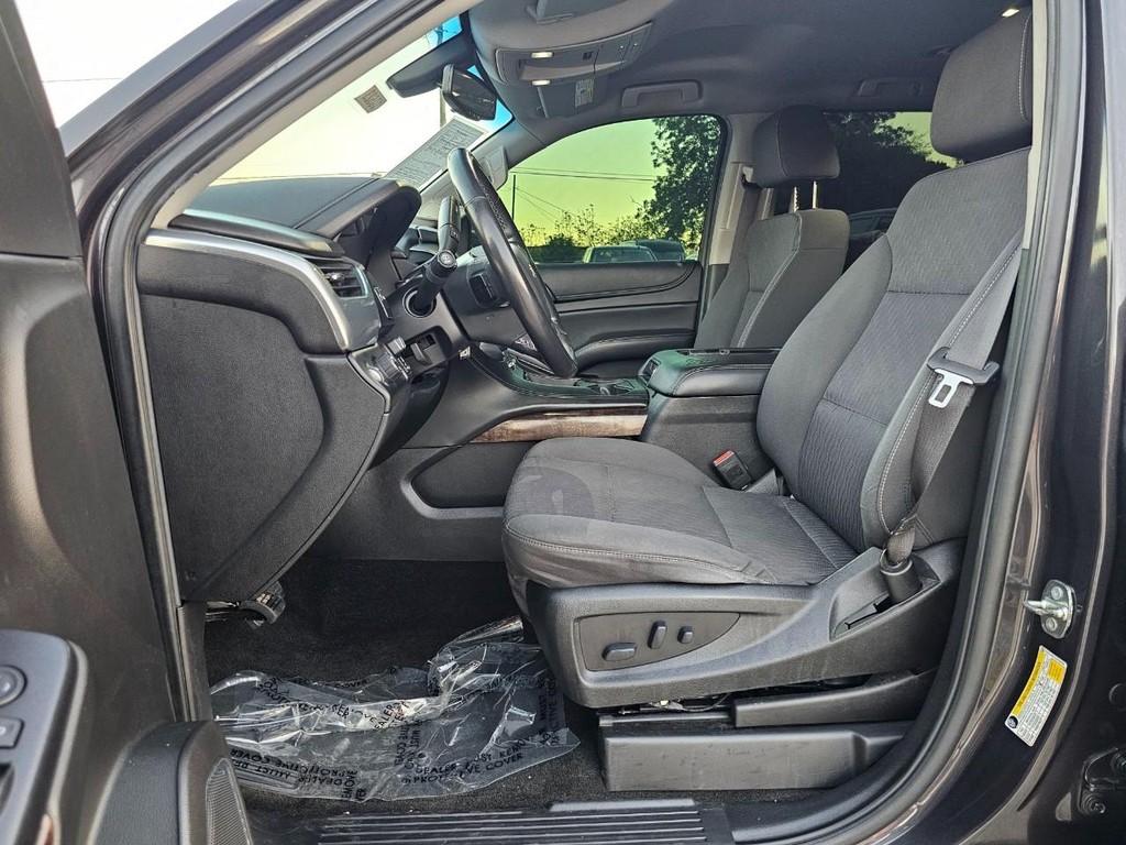 Chevrolet Tahoe Vehicle Full-screen Gallery Image 19