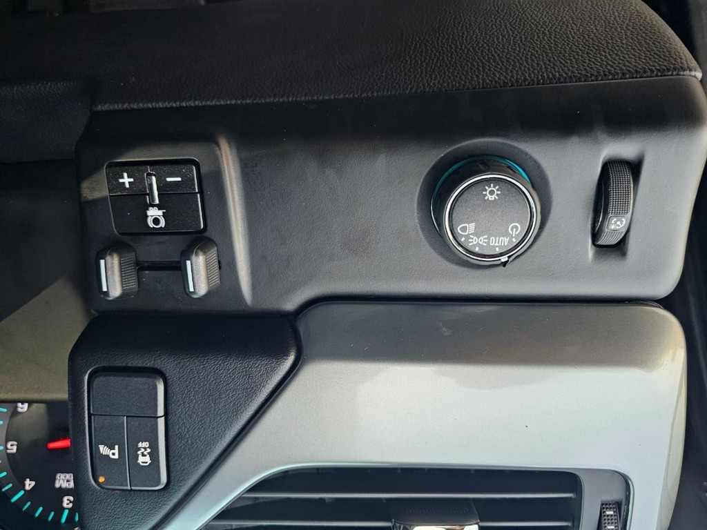 Chevrolet Tahoe Vehicle Full-screen Gallery Image 20