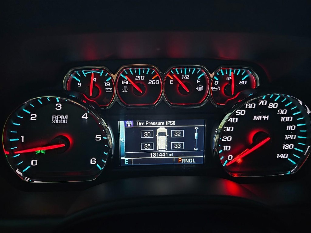 Chevrolet Tahoe Vehicle Full-screen Gallery Image 23