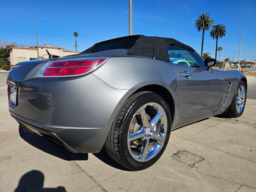 Saturn Sky Vehicle Full-screen Gallery Image 6