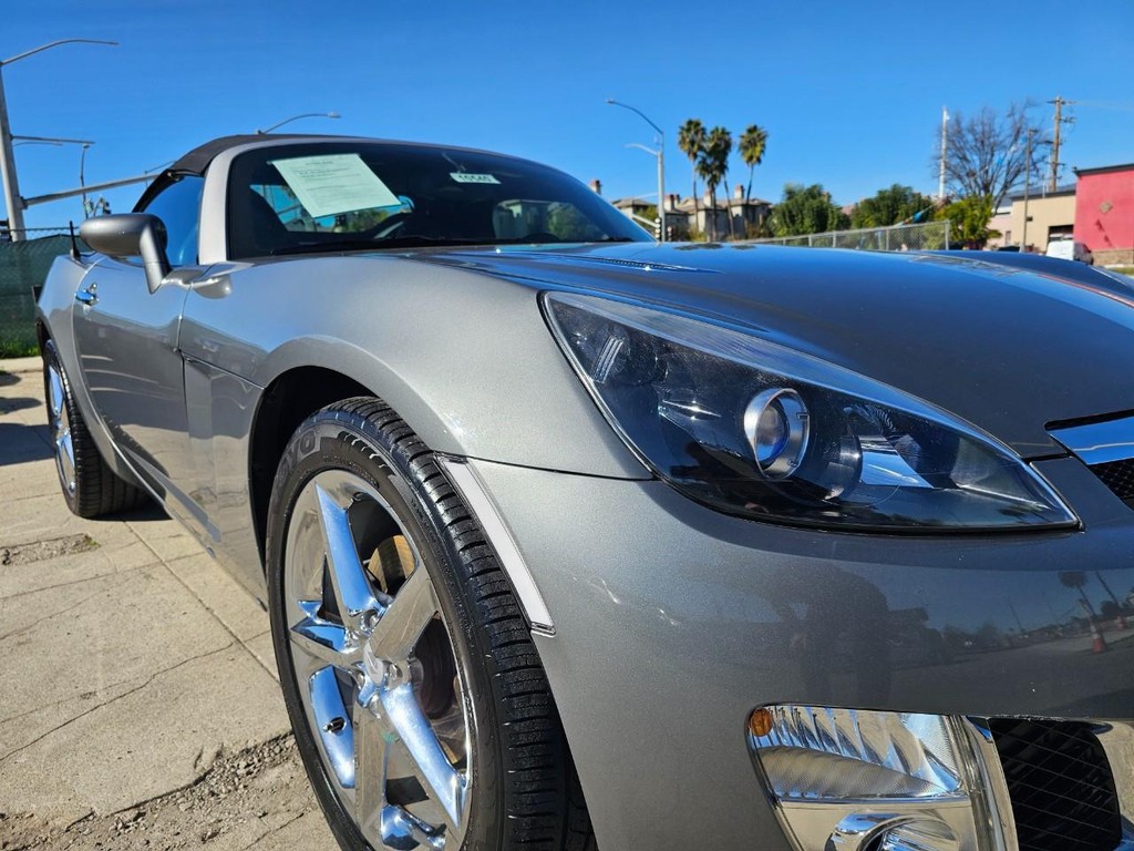 Saturn Sky Vehicle Full-screen Gallery Image 10