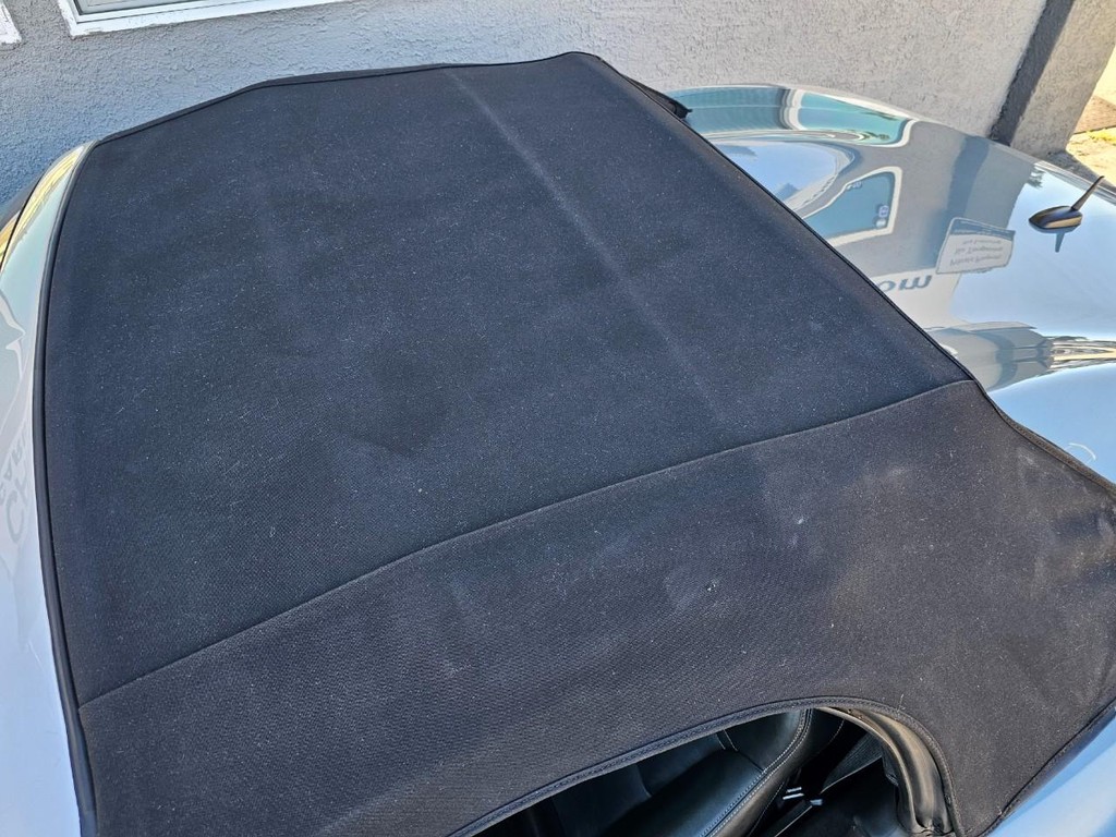 Saturn Sky Vehicle Full-screen Gallery Image 25