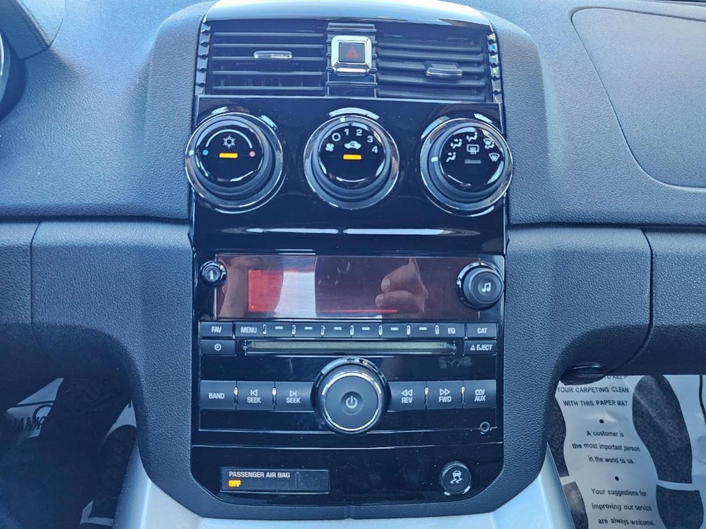 Saturn Sky Vehicle Full-screen Gallery Image 33