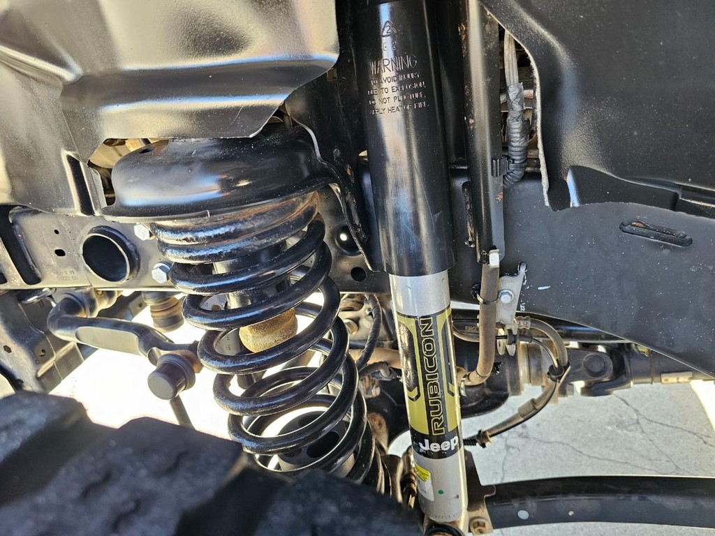 Jeep Wrangler Unlimited Vehicle Full-screen Gallery Image 19