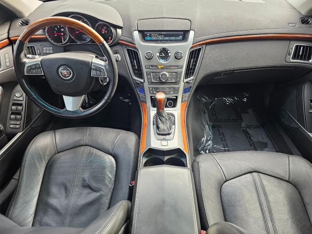 Cadillac CTS Wagon Vehicle Full-screen Gallery Image 32