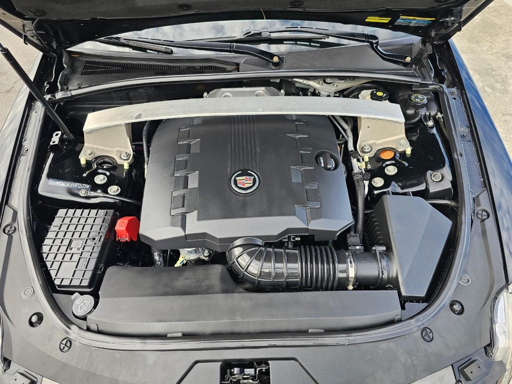 Cadillac CTS Wagon Vehicle Full-screen Gallery Image 41