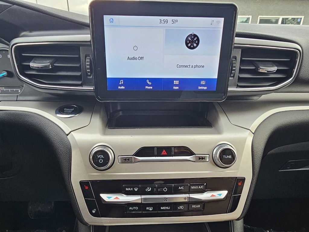 Ford Explorer Vehicle Full-screen Gallery Image 21