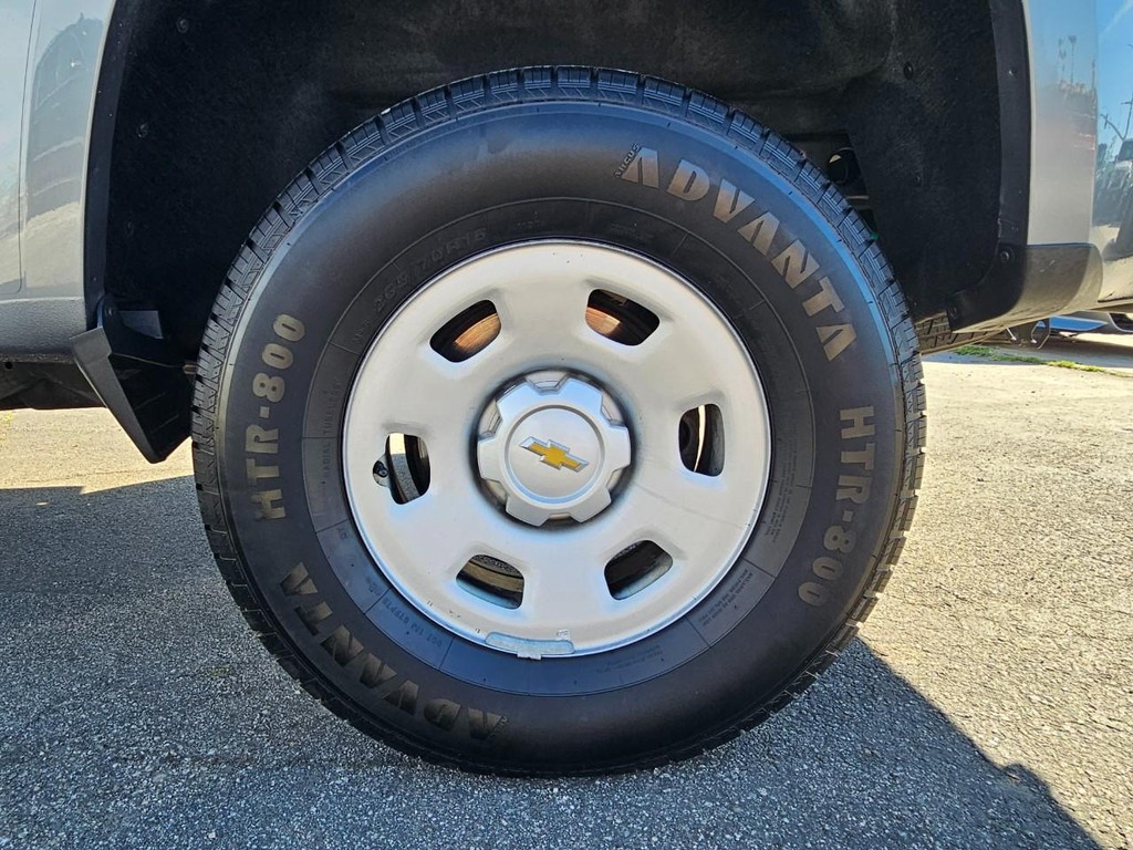 Chevrolet Colorado Vehicle Full-screen Gallery Image 15