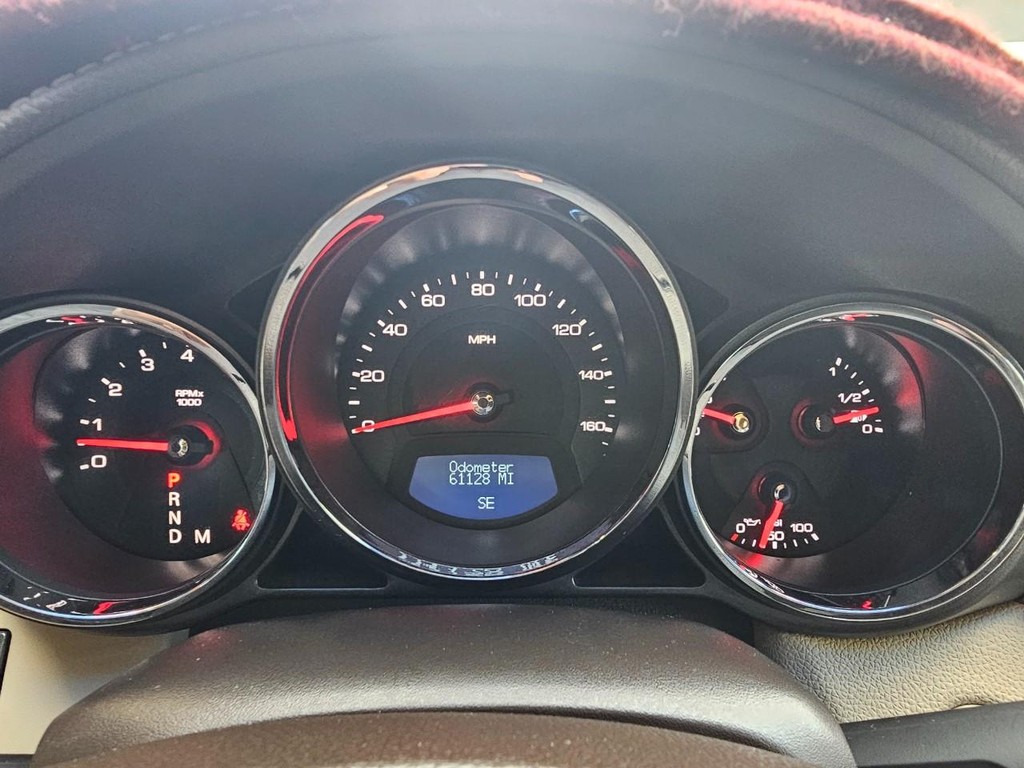 Cadillac CTS Wagon Vehicle Full-screen Gallery Image 23