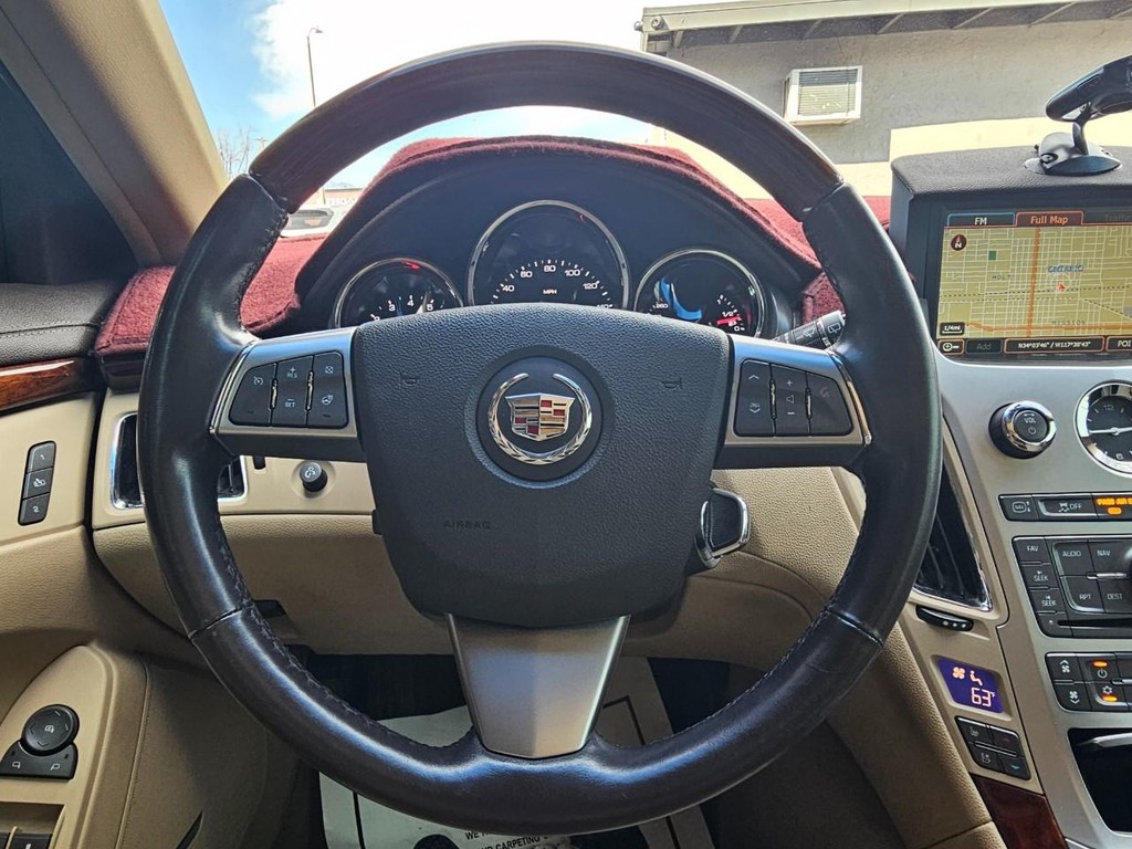 Cadillac CTS Wagon Vehicle Full-screen Gallery Image 31