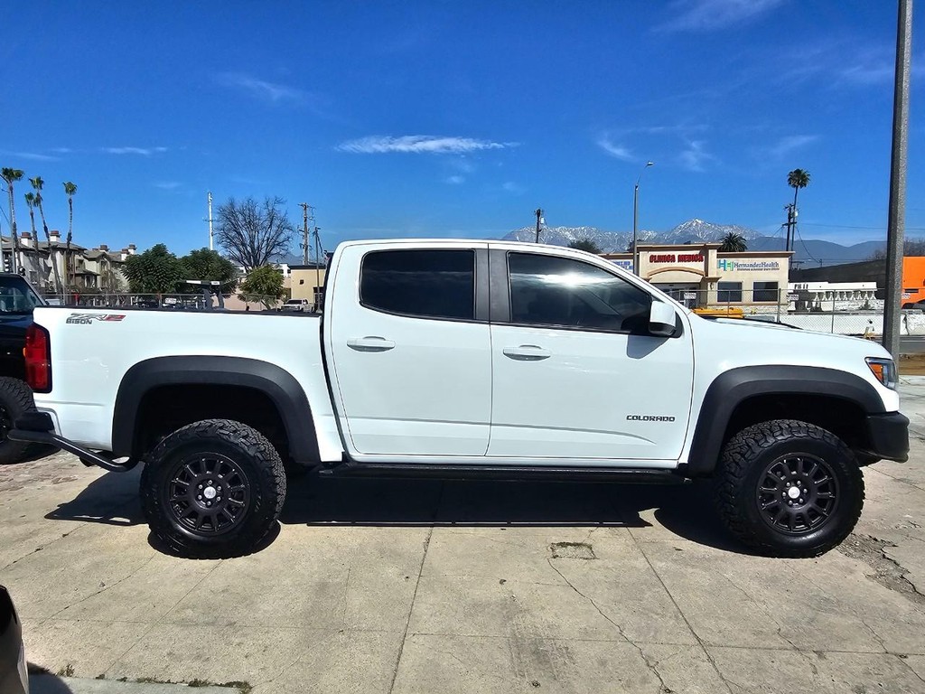 Chevrolet Colorado Vehicle Full-screen Gallery Image 7