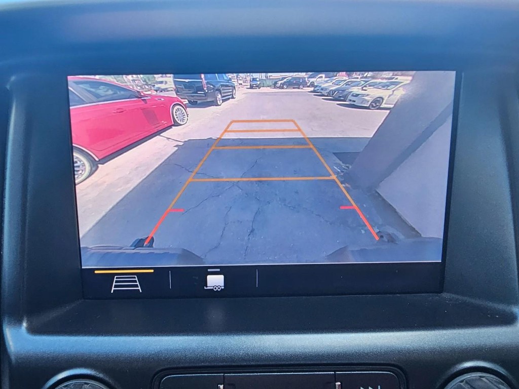 Chevrolet Colorado Vehicle Full-screen Gallery Image 29