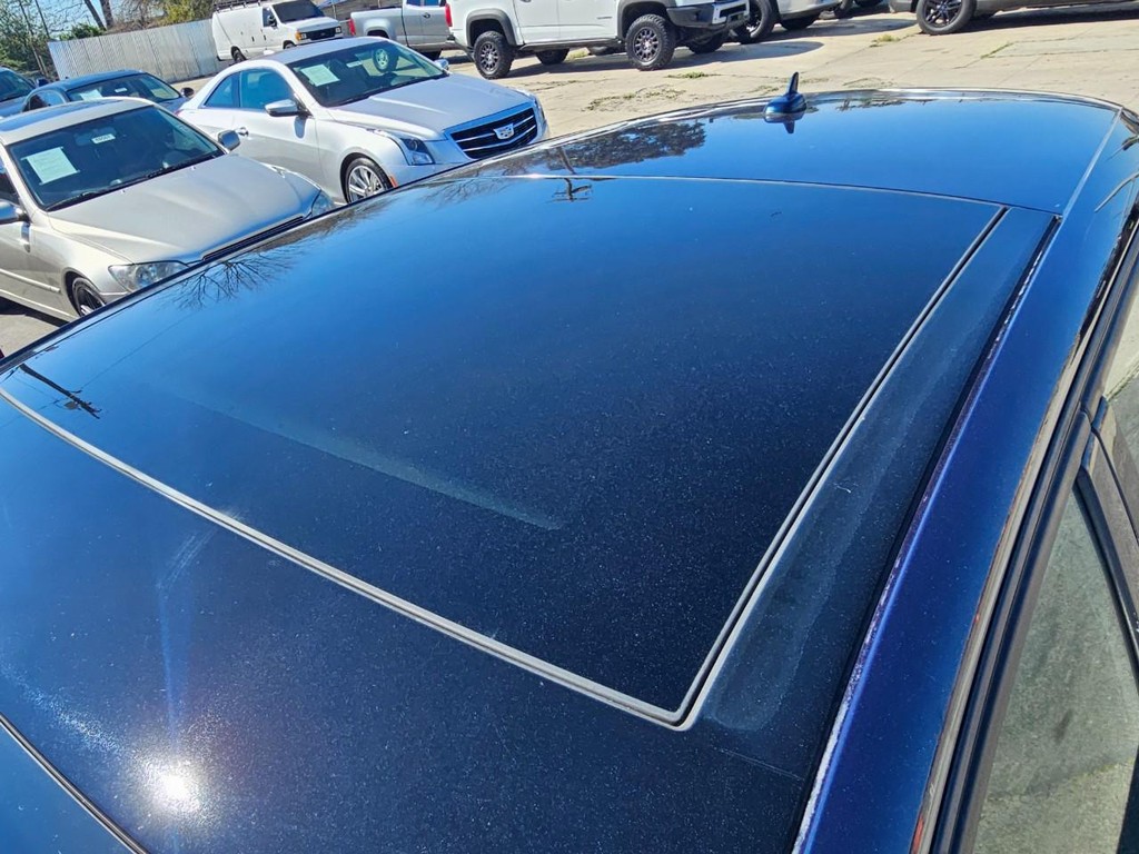 Audi A3 Sportback e-tron Vehicle Full-screen Gallery Image 17