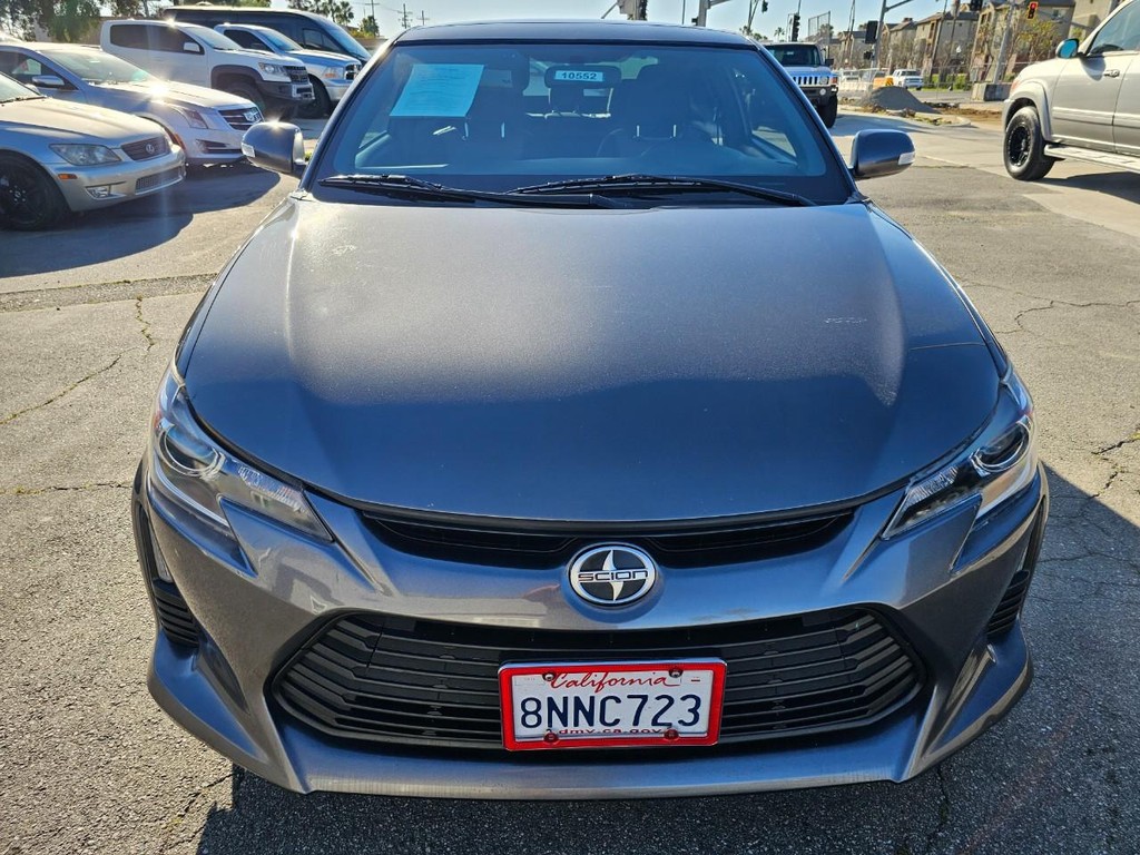 Scion tC Vehicle Full-screen Gallery Image 9