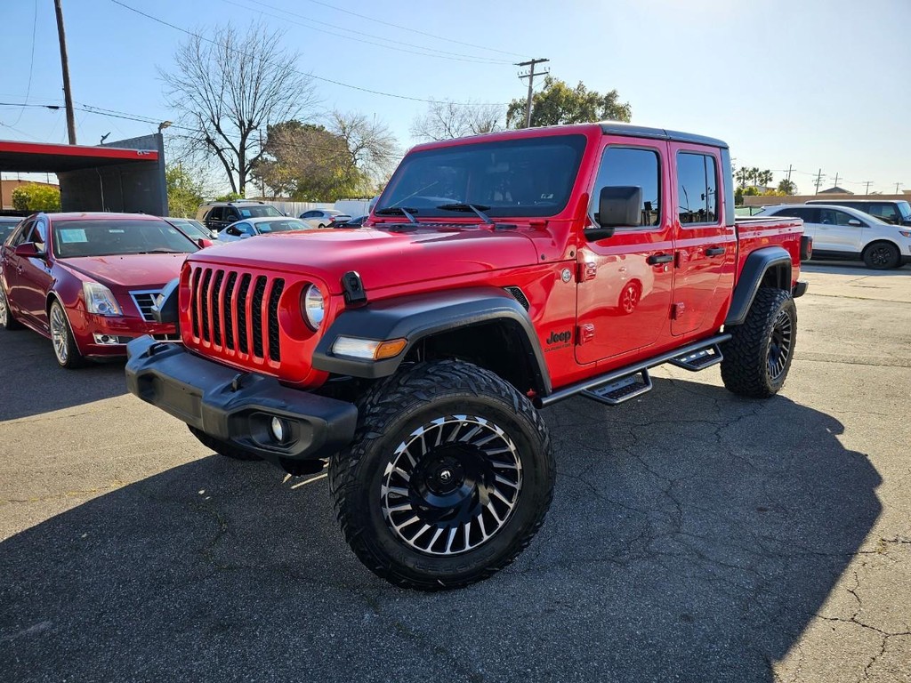 Jeep Gladiator Vehicle Full-screen Gallery Image 2