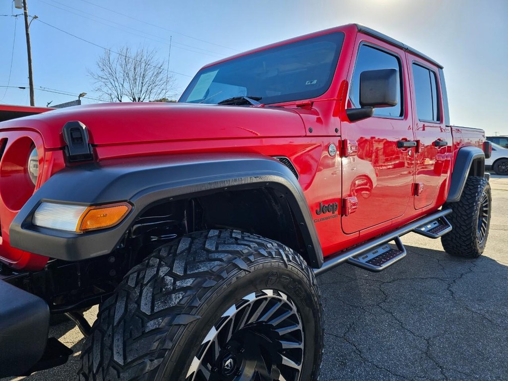 Jeep Gladiator Vehicle Full-screen Gallery Image 11