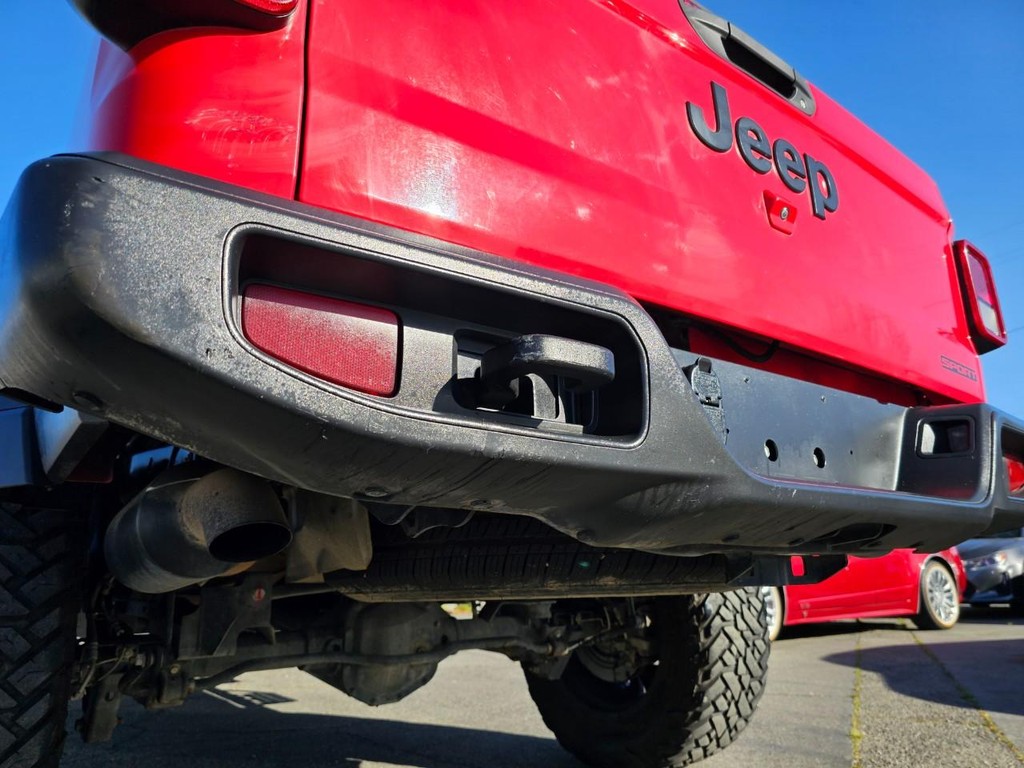 Jeep Gladiator Vehicle Full-screen Gallery Image 15