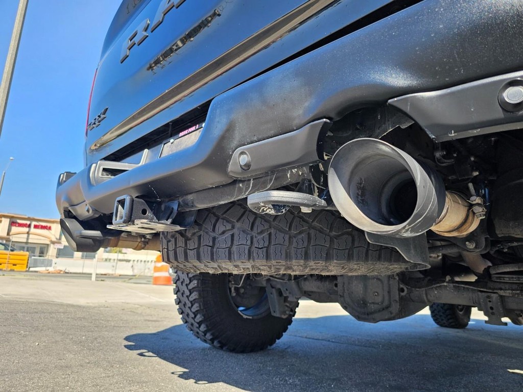 Ram 1500 Vehicle Full-screen Gallery Image 14