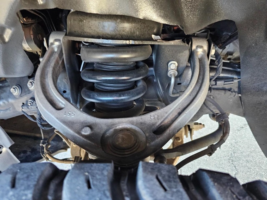 Ram 1500 Vehicle Full-screen Gallery Image 20