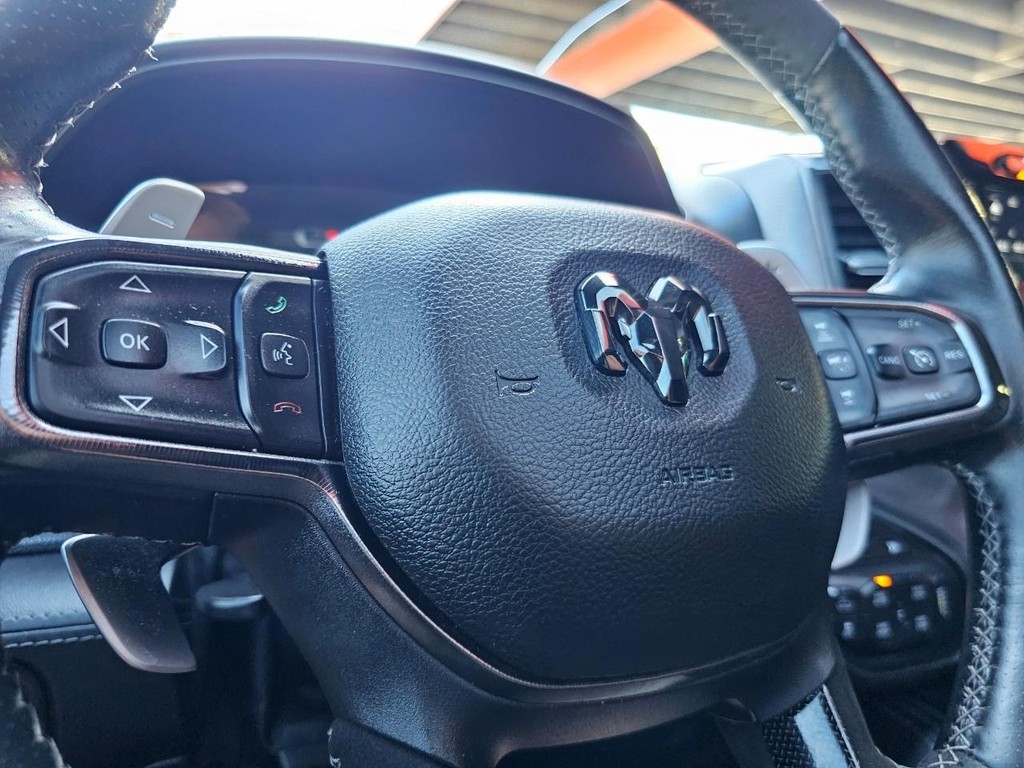 Ram 1500 Vehicle Full-screen Gallery Image 29