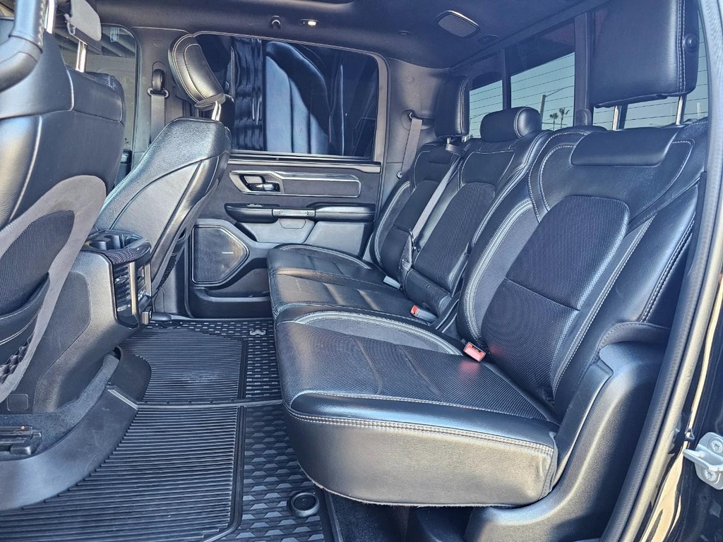 Ram 1500 Vehicle Full-screen Gallery Image 38