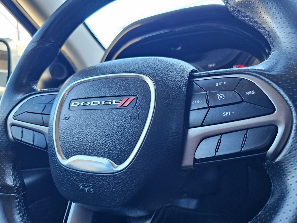 Dodge Durango Vehicle Full-screen Gallery Image 21