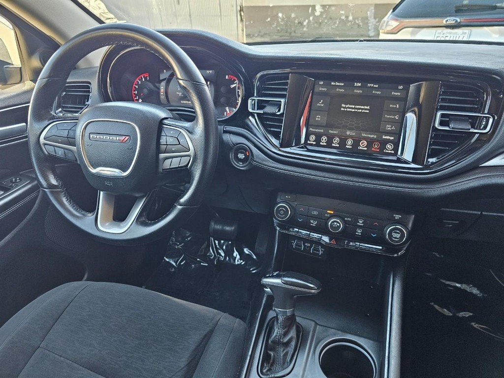 Dodge Durango Vehicle Full-screen Gallery Image 31